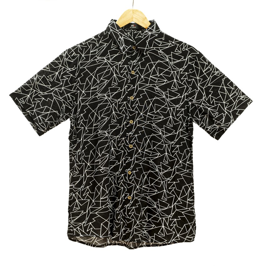 Camisa Abstract Outlines
